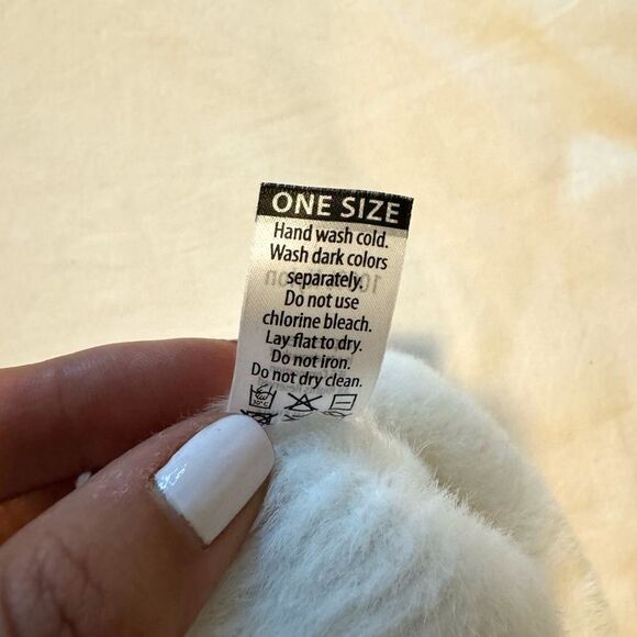 Apana beanie unisex hat stretch One Size Fits Alll Ivory Cream Beige